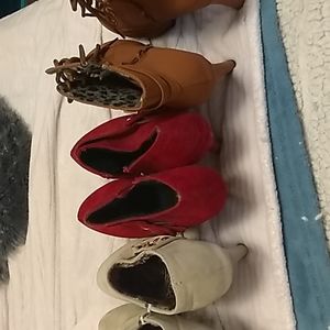 Platform women's boots